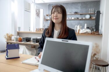 カスハラのチェックリスト｜我慢か過剰かを決めるのは、あなたではない