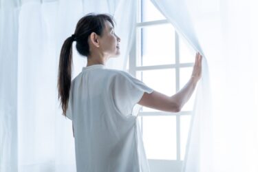 子どもに怒りすぎたあとの対応を解説する記事のアイキャッチ画像
