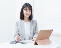 オンラインにて打ち合わせ